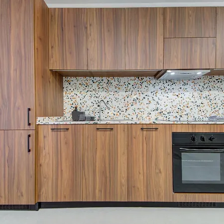 דירה Juliet Residence, 5 , Your Away From In By Sf Homes *