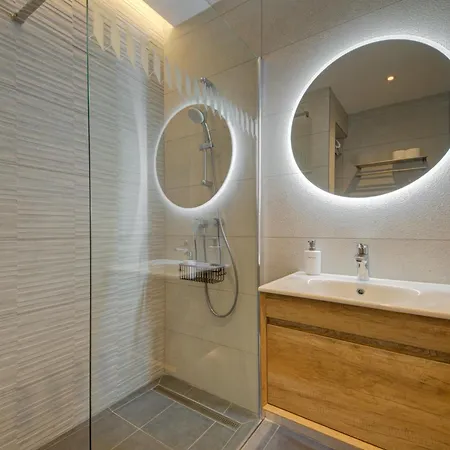 Juliet Residence, 5 , Your Away From In By Sf Homes דירה Gzira