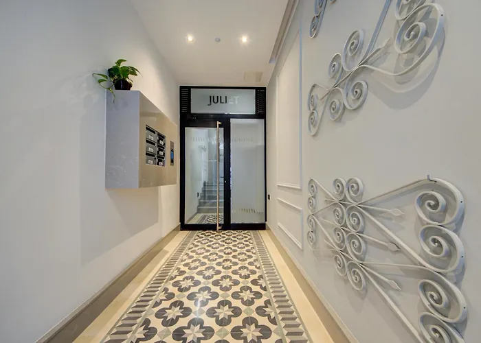 Juliet Residence, 5 , Your Away From In By Sf Homes