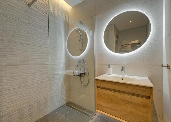 Juliet Residence, 5 , Your Away From In By Sf Homes Appartement Gzira